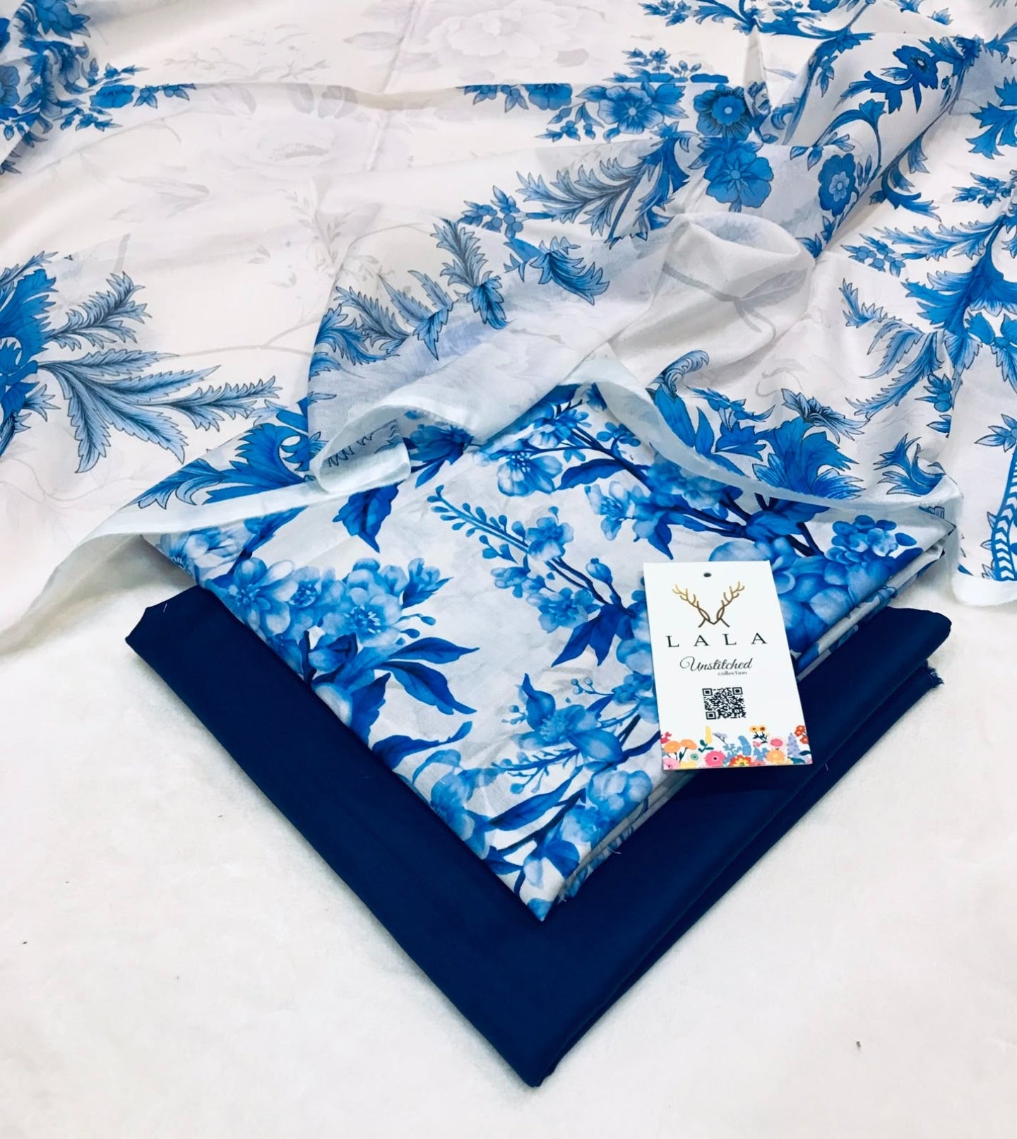 ✨ Branded Lawn Suit – Unstitched 3 Piece Premium Collection ☀️