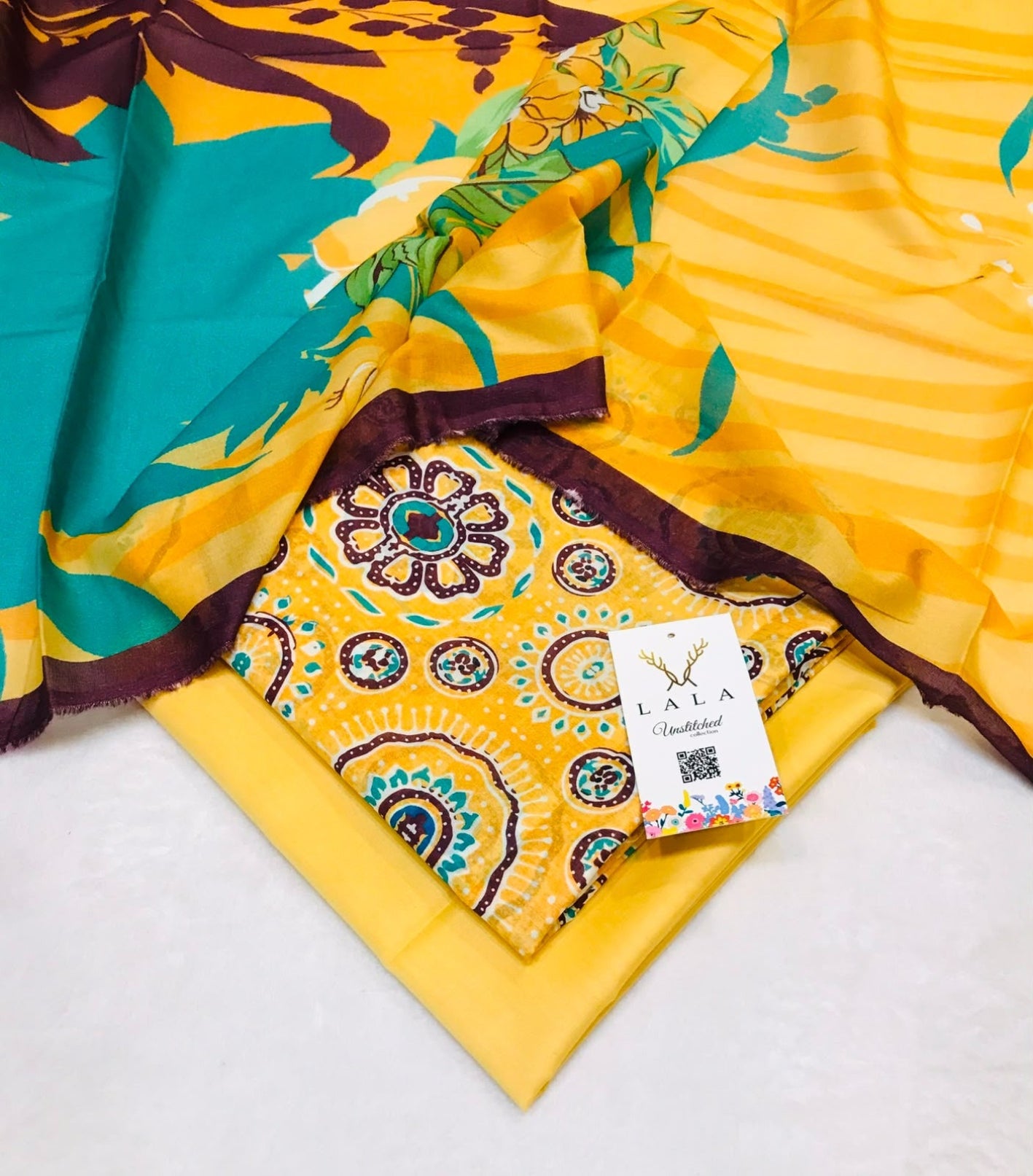 ✨ Branded Lawn Suit – Unstitched 3 Piece Statement Edit ☀️